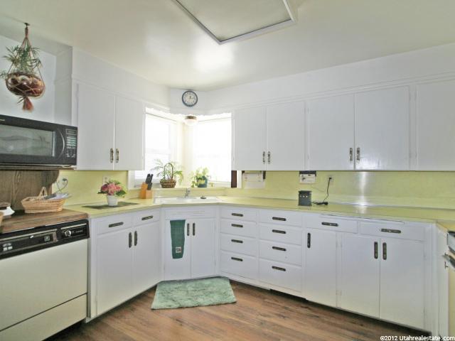 649 S 500 E, River Heights, UT 84321 — photo 4