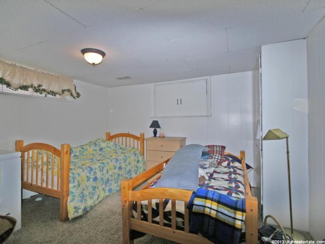 649 S 500 E, River Heights, UT 84321 — photo 9