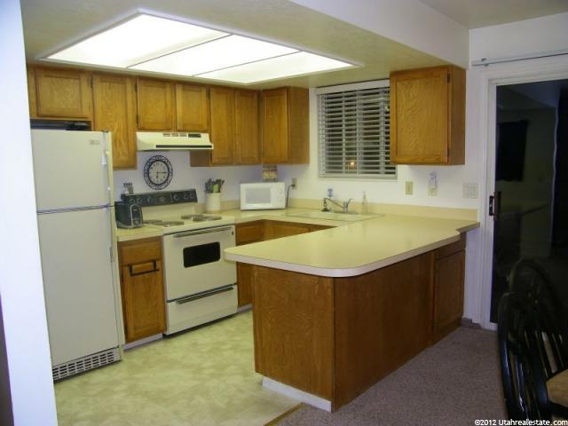 1073 W 2450 N, Layton, UT 84041 — photo 11