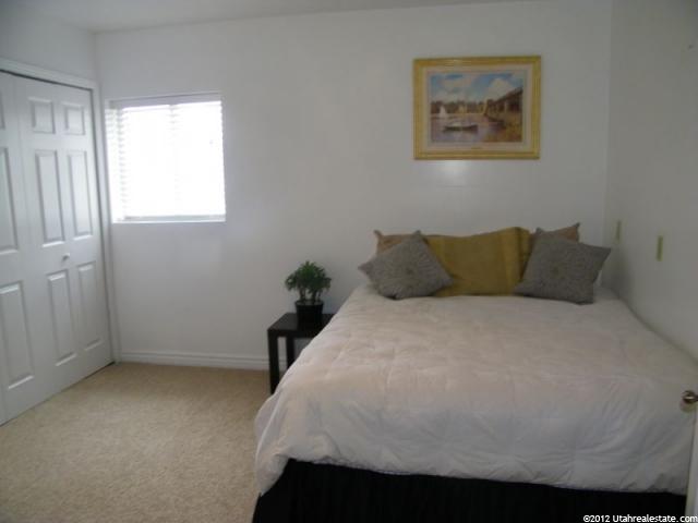 1073 W 2450 N, Layton, UT 84041 — photo 5