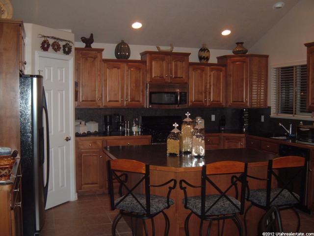 2125 S 1730 W, Syracuse, UT 84075 — photo 2
