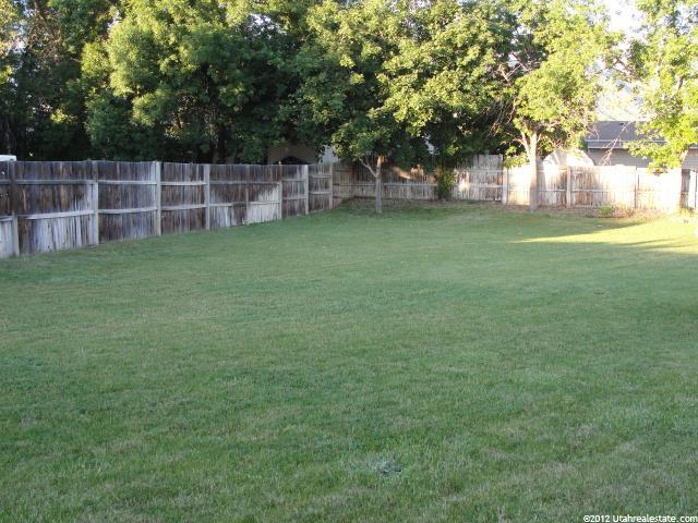 1326 N 1000 E, Layton, UT 84040 — photo 4