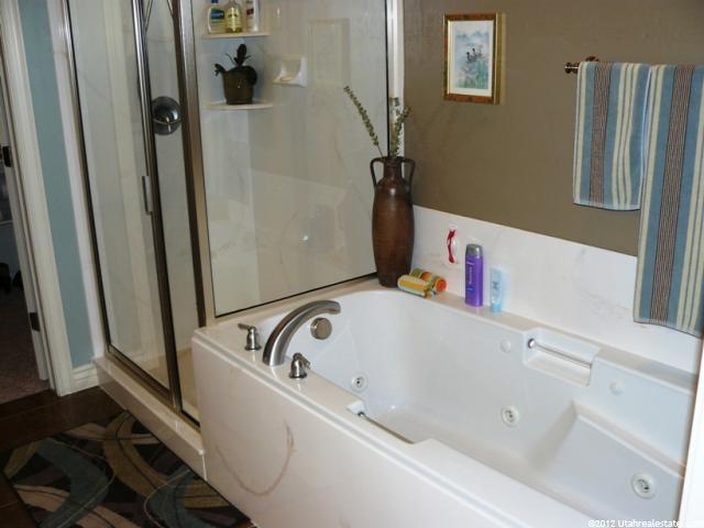 1237 E Saint Joseph St, Layton, UT 84040 — photo 11