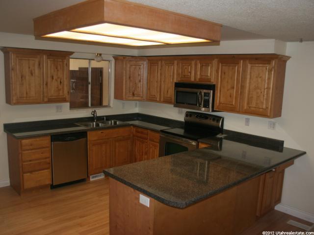 1438 E 8850 S, Sandy, UT 84093 — photo 2