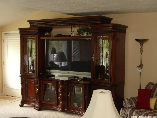 2881 E Melanie Ln S, Uintah, UT 84403 — photo 11