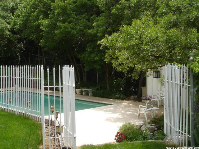 2881 E Melanie Ln S, Uintah, UT 84403 — photo 9