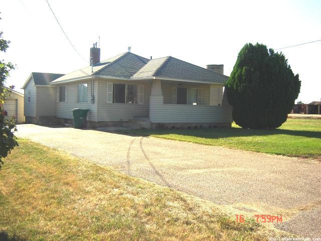 304 S Angel, Layton, UT 84041 — photo 2