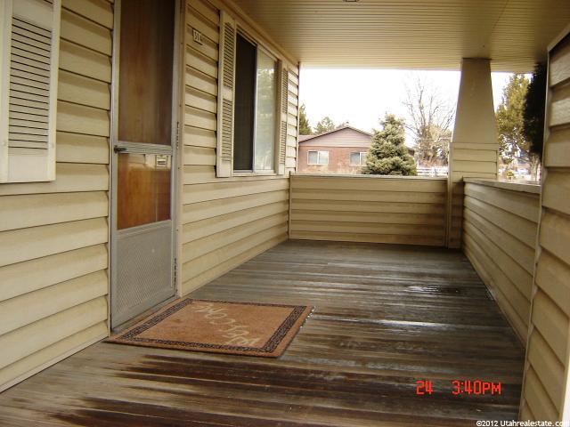304 S Angel, Layton, UT 84041 — photo 3