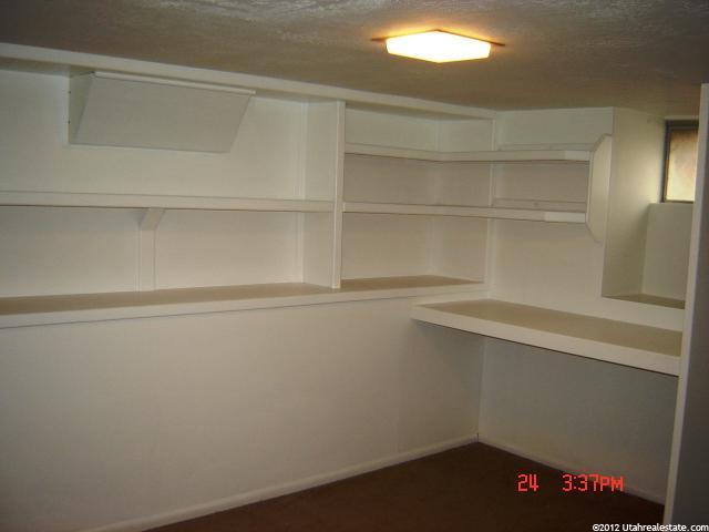 304 S Angel, Layton, UT 84041 — photo 9