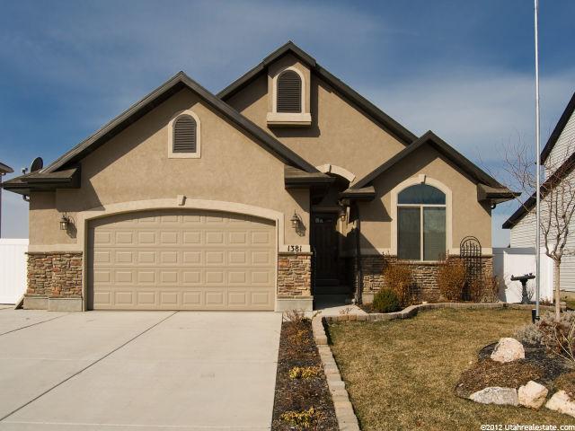 1381 N 2475 W, Clinton, UT 84015 — photo 3