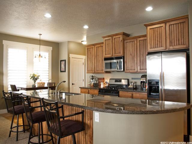 9736 S Bluffside Dr, Sandy, UT 84092 — photo 3