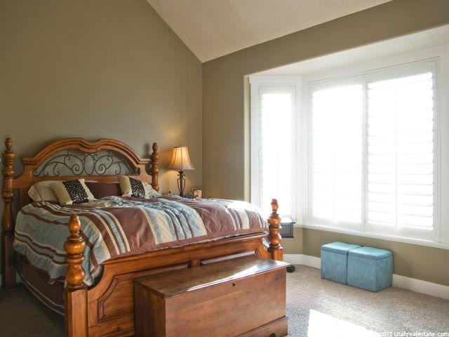 9736 S Bluffside Dr, Sandy, UT 84092 — photo 5