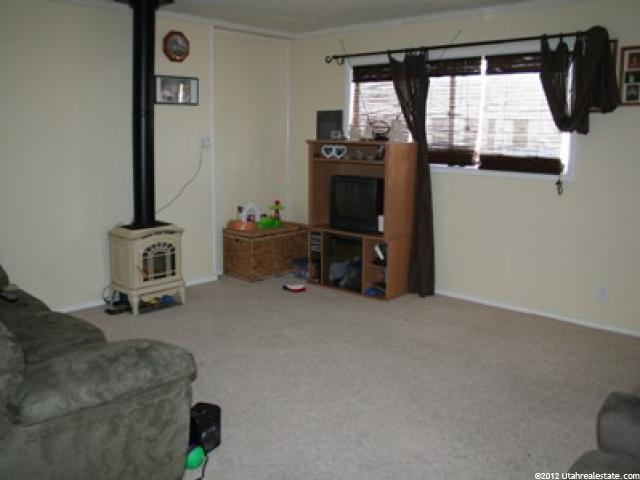 715 Cowley St, Layton, UT 84041 — photo 2