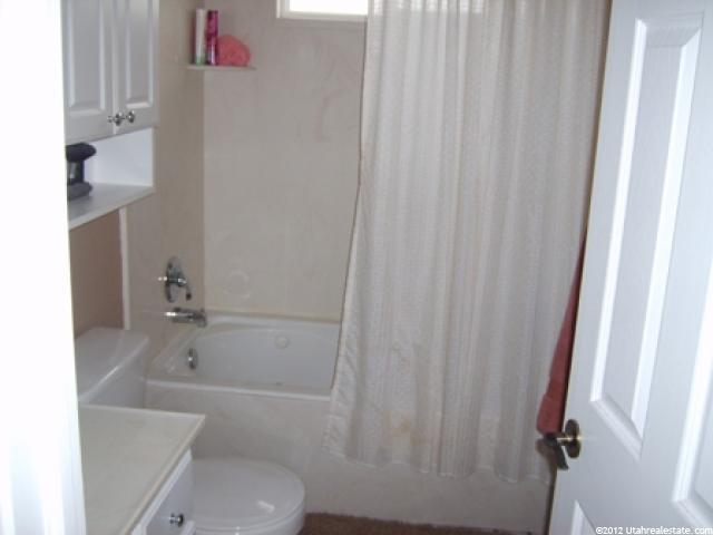 39 E 2150 N, Layton, UT 84041 — photo 11