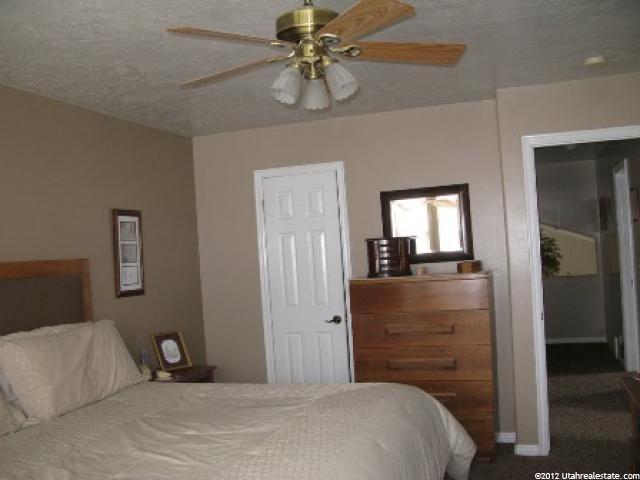 39 E 2150 N, Layton, UT 84041 — photo 8