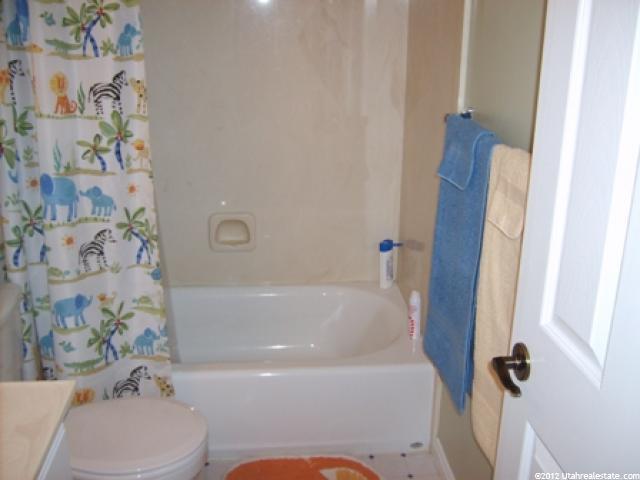 39 E 2150 N, Layton, UT 84041 — photo 10