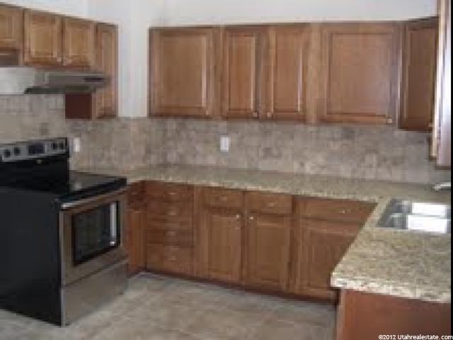 3924 S 2275 W, Roy, UT 84067 — photo 11