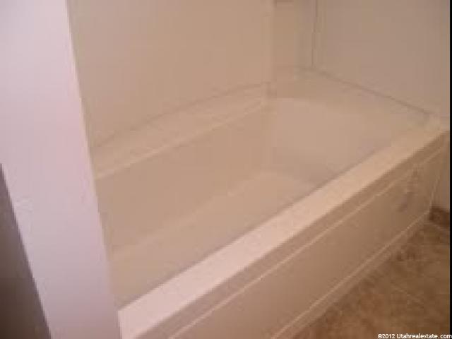 3924 S 2275 W, Roy, UT 84067 — photo 8