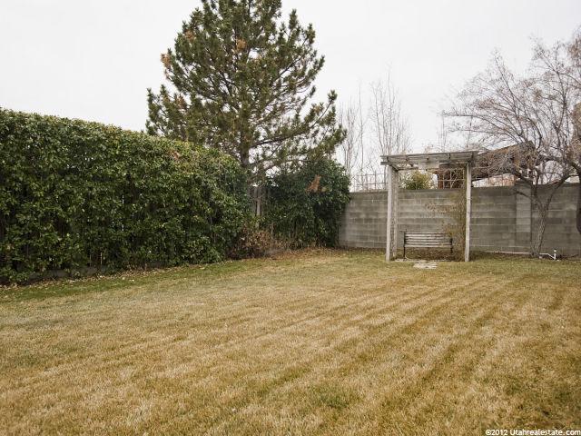 1594 E Nicklaus Rd, Sandy, UT 84092 — photo 2