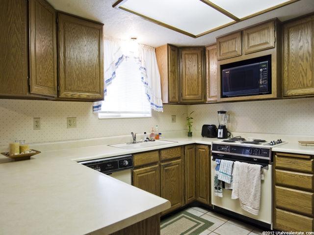 1594 E Nicklaus Rd, Sandy, UT 84092 — photo 6