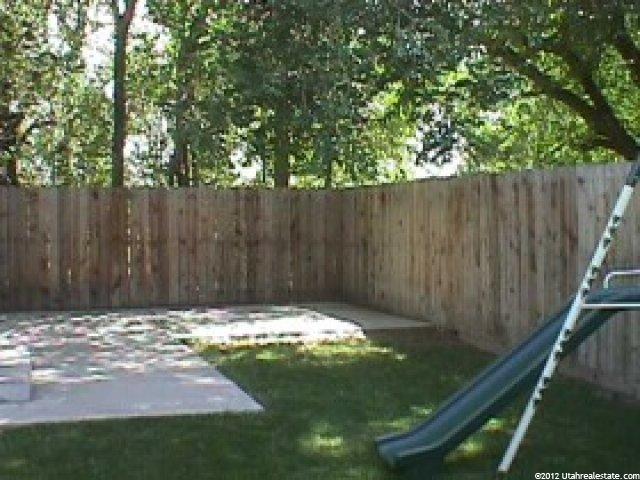 220 E Ashbrook Cir, Midvale, UT 84047 — photo 7