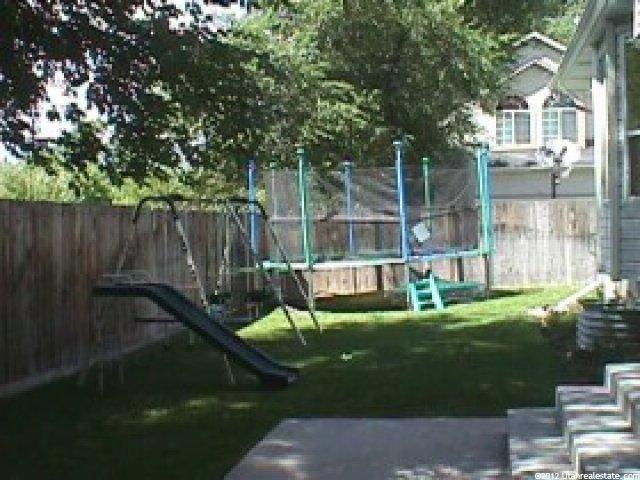220 E Ashbrook Cir, Midvale, UT 84047 — photo 8