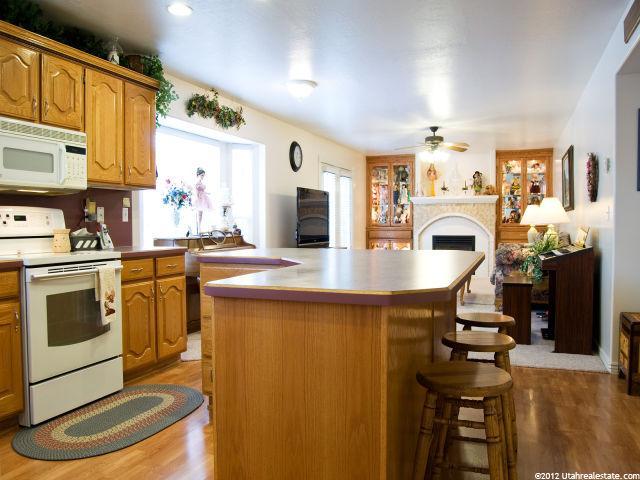 976 E 3300 N, North Ogden, UT 84414 — photo 7