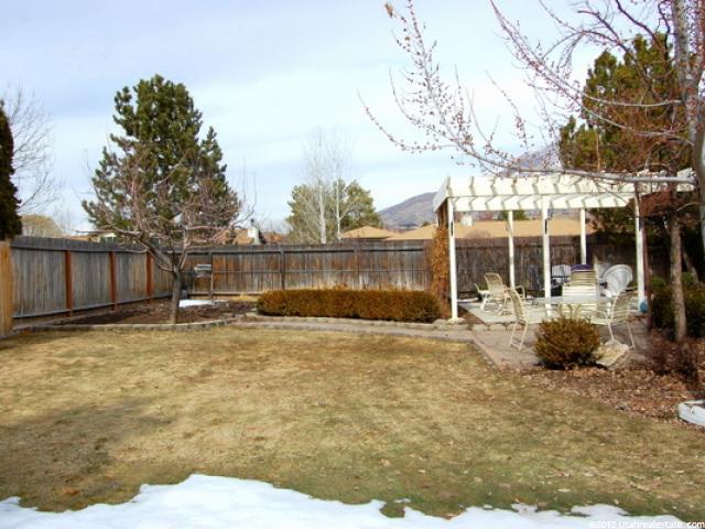6031 S 2125 E, Uintah, UT 84403 — photo 12