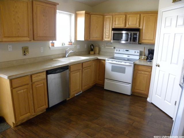 427 S 1200 W, Logan, UT 84321 — photo 2