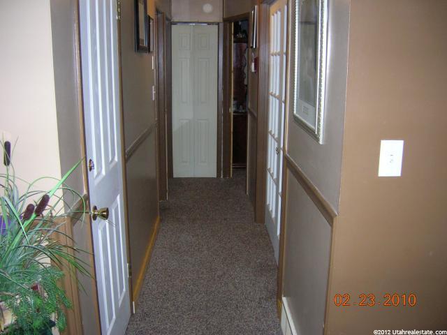 5358 S 2375 W, Roy, UT 84067 — photo 11