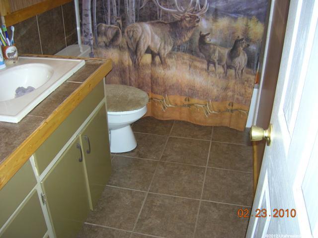 5358 S 2375 W, Roy, UT 84067 — photo 7