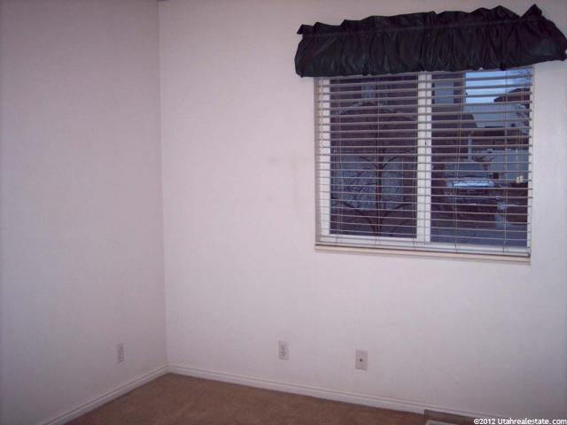 4827 S 1800 W #34, Roy, UT 84067 — photo 9