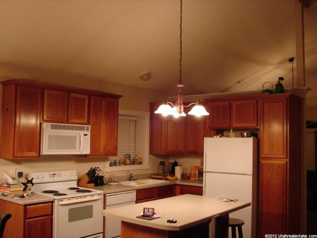 330 W 1140 N, Logan, UT 84341 — photo 5