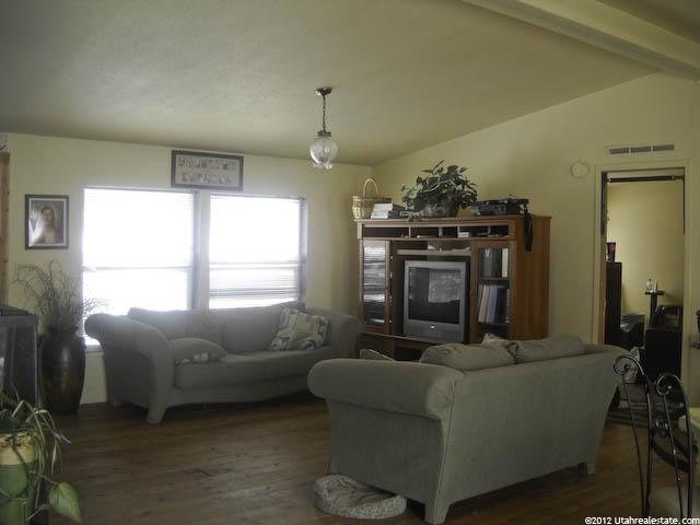 90 S T Sreet, Eureka, UT 84628 — photo 4