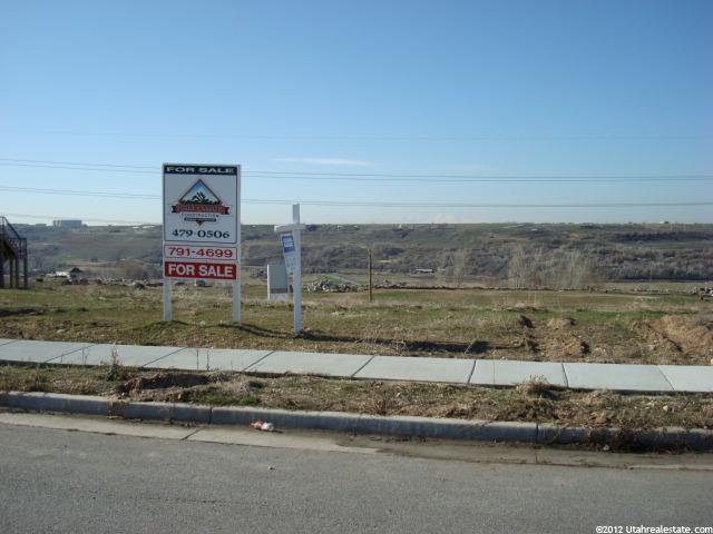 253 E 5600 S, Washington Terrace, UT 84405 — photo 5