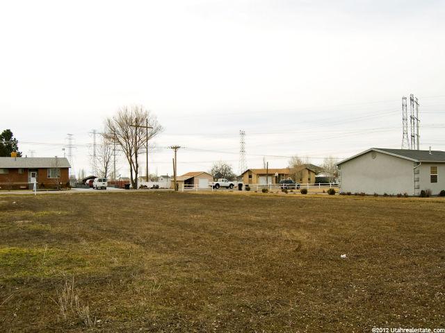 1102 W 700 S, Clearfield, UT 84015 — photo 2