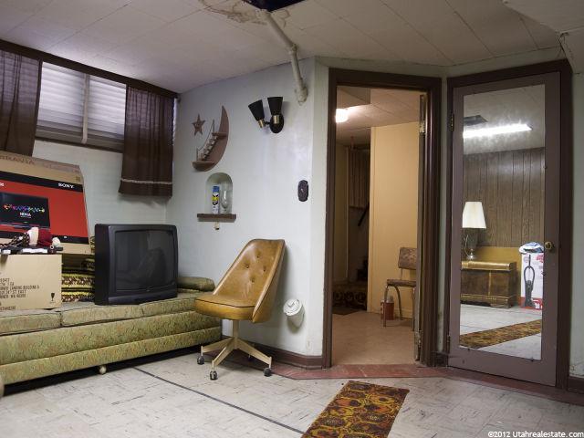 108 E 9th St S, Ogden, UT 84404 — photo 11