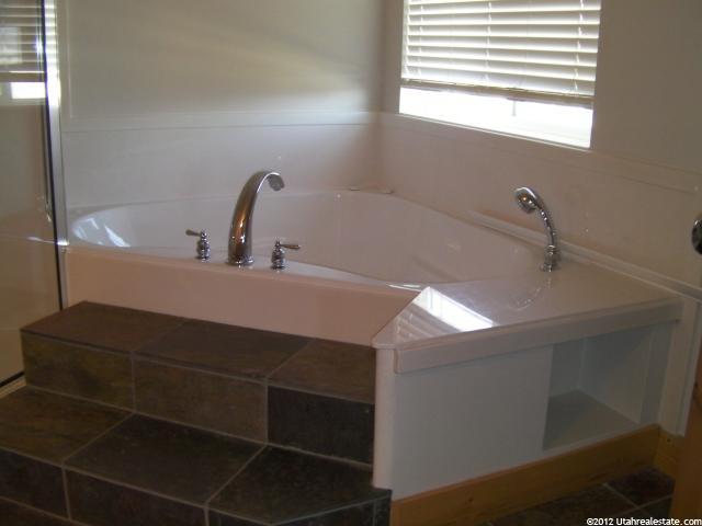 210 S 500 E, Spring City, UT 84662 — photo 12