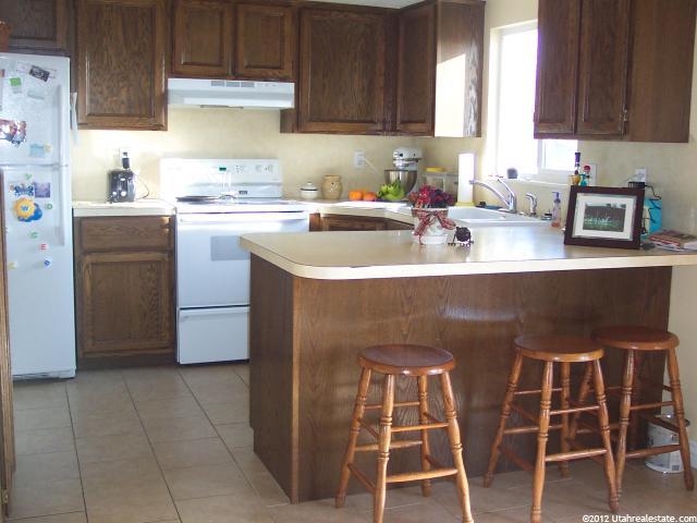 4868 S 3700 W, Roy, UT 84067 — photo 2