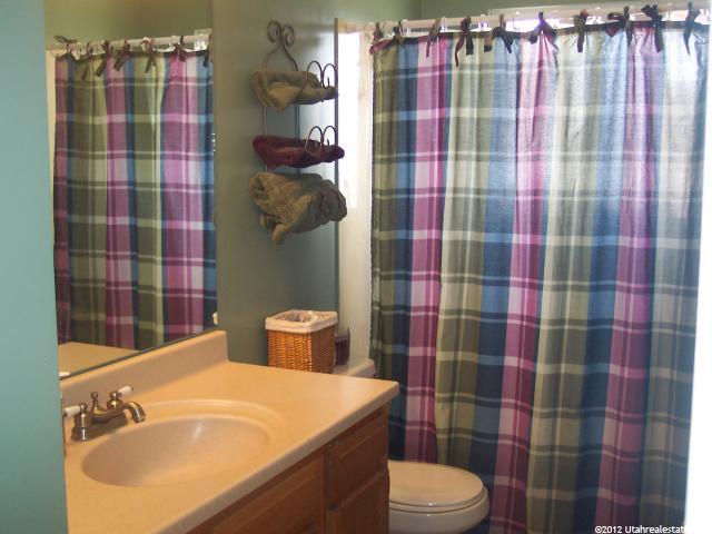 4868 S 3700 W, Roy, UT 84067 — photo 8