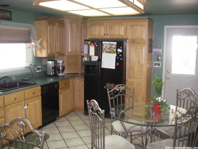 2021 W 4550 S, Roy, UT 84067 — photo 11