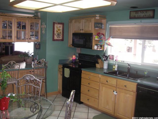 2021 W 4550 S, Roy, UT 84067 — photo 10