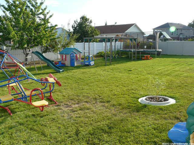 1087 W 225 S, Layton, UT 84041 — photo 9