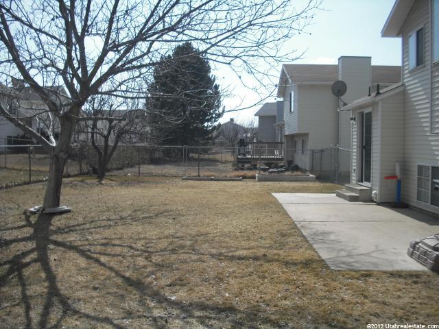 1022 N 600 W, Clinton, UT 84015 — photo 10