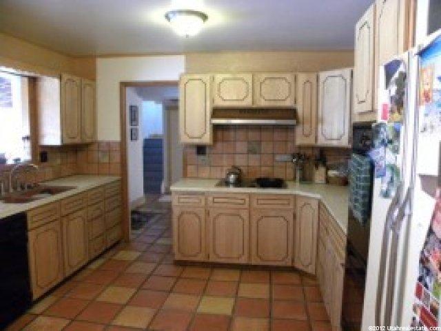 465 E 700 S, River Heights, UT 84321 — photo 3