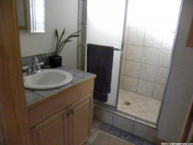 465 E 700 S, River Heights, UT 84321 — photo 9