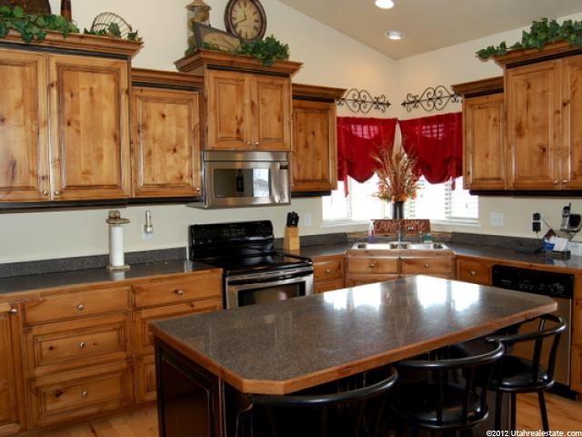 5779 W 5100 S, Hooper, UT 84315 — photo 7