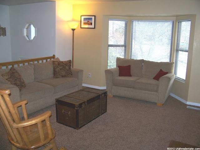 922 S 225 E, Layton, UT 84041 — photo 11