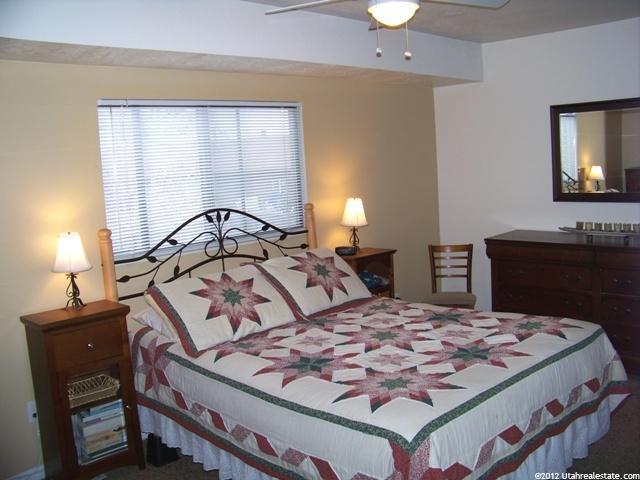 922 S 225 E, Layton, UT 84041 — photo 12