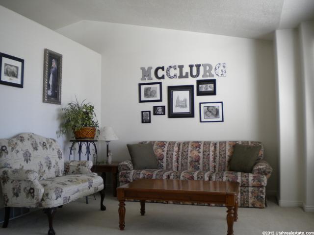 1472 N 2275 W, Clinton, UT 84015 — photo 4